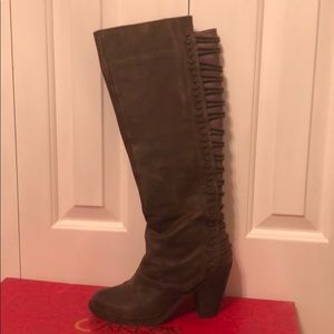 Carlos Santana taupe boots